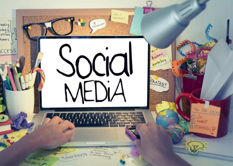 Social Media Community Management